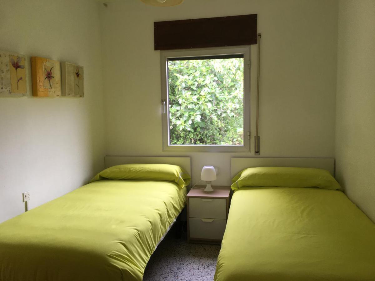 Apartaments La Pertusa 2O Corca  Esterno foto