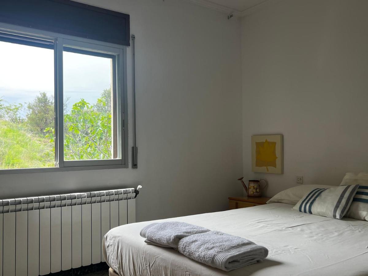 Apartaments La Pertusa 2O Corca  Esterno foto